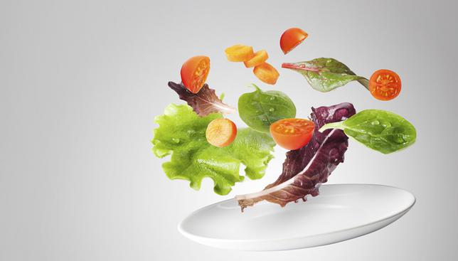 Τι είναι «σαλάτα» και τι δεν είναι; Ποια τα υπέρ και ποια τα κατά της σαλάτας λαχανικών;  Ο όρος «σαλάτα» αναφέρεται σε πολλά διαφορετικά είδη παρασκευών, με κοινό χαρακτηριστι