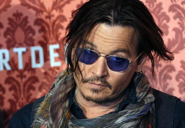 Johnny Depp: Ο γιος του έγινε 18 ετών και είναι κούκλος - Η σπάνια φωτογραφία 