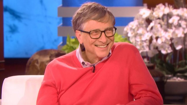 Bill Gates: Ποια ήταν τα ποιο τρελά πράγματα που αγόρασε όταν έγινε δισεκατομμυριούχος;
