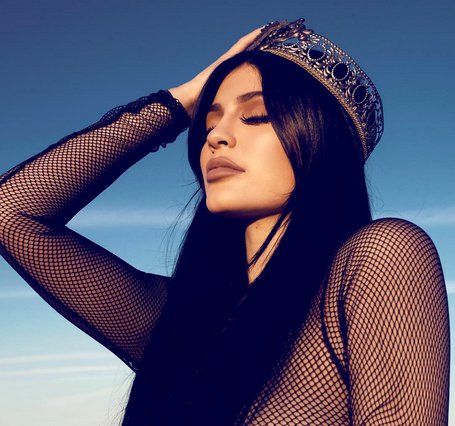 Μυστικοί αρραβώνες για την Kylie Jenner;