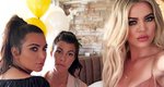 Kim & Khloe Kardashian: Η φωτογραφία που «πρόδωσε» τη διαφορά ηλικία τους