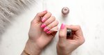 Νύχια που σπάνε εύκολα; Αυτό το φυσικό συστατικό θα κάνει το «σπιτικό» manicure σου επαγγελματικό 