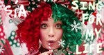 Η Sia φέρνει τα Χριστούγεννα μια ανάσα πιο κοντά [video]
