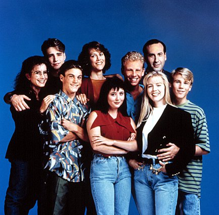 Το Beverly Hills 90210 επιστρέφει στην μικρή οθόνη με το αυθεντικό καστ!
