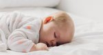 5 πράγματα που δεν πρέπει να κάνεις αν θέλεις το μωρό σου να έχει έναν ήρεμο ύπνο