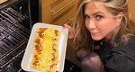Η Jennifer Aniston στην κουζίνα - Για ποιον άντρα μαγείρεψε αυτό το φαγητό; 