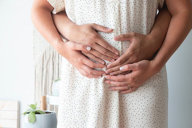 Σεξ στην εγκυμοσύνη: Οι 6 στάσεις που προσφέρουν απόλαυση και είναι ασφαλείς
