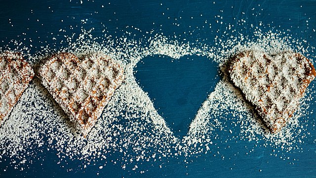 4 τρόποι για να αντικαταστήσεις τη ζάχαρη στα γλυκά χωρίς να χάσουν τη γεύση τους