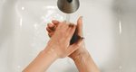 5 τρόποι να προστατεύσεις το δέρμα των χεριών σου από το συχνό πλύσιμο