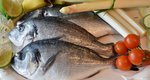 Μαγειρεύεις ψάρια; 6 μυστικά για να διώξεις την... ψαρίλα από την κουζίνα σου 