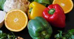 6 τρόφιμα (εκτός από το πορτοκάλι) που είναι πλούσια σε βιταμίνη C
