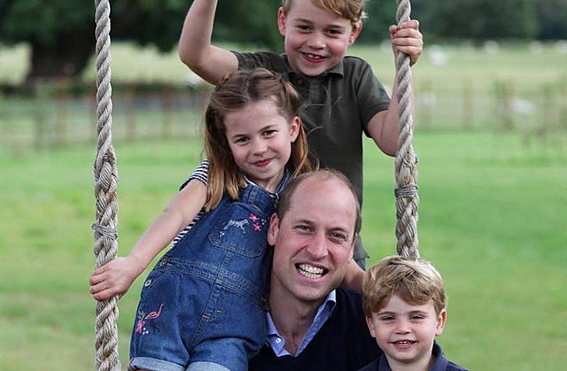 Πρίγκιπας William: Έτσι του άλλαξαν τη ζωή τα παιδιά του