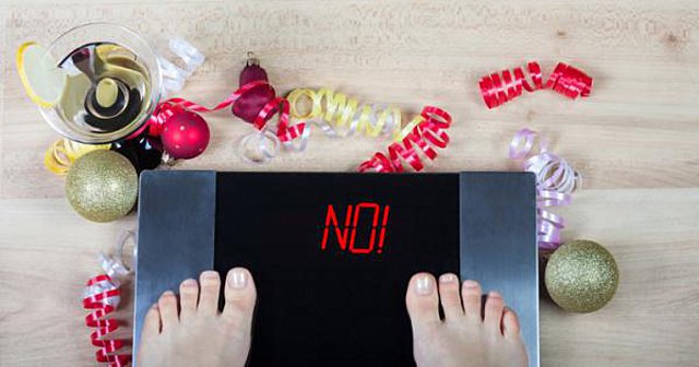 Μεθεόρτια απώλεια βάρους: tips για να χάσετε υγιεινά τα κιλά των εορτών 
