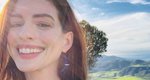 Anne Hathaway: Μας αποδεικνύει πως ακόμη κι η καραντίνα μπορεί να είναι glam
