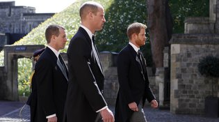 William και Harry: Έφτασαν χώρια στην κηδεία του παππού τους όμως έφυγαν μαζί - Ο ρόλος της Kate 