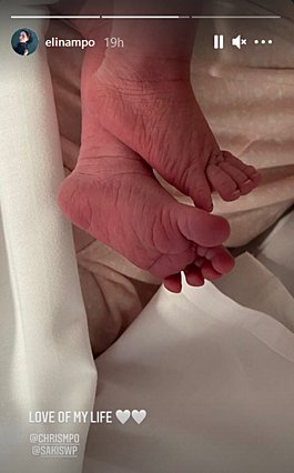 Χριστίνα Μπόμπα: Η πρώτη φωτογραφία με της νεογέννητες κόρες της 