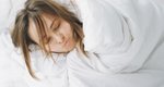 Οι 3 λόγοι για τους οποίους είναι καλό να αποφεύγεις να κάνεις ντους αμέσως πριν κοιμηθείς το βράδυ