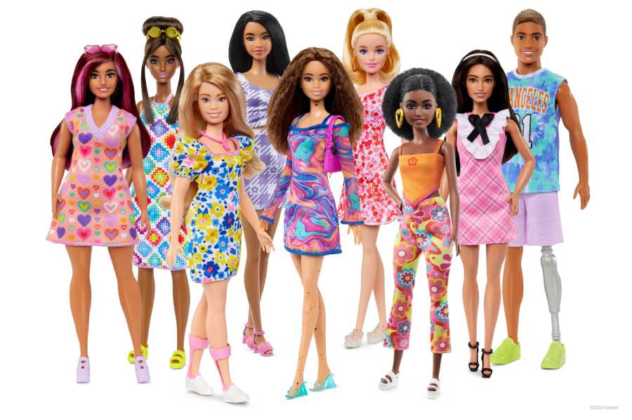 barbiefashionistas.jpg