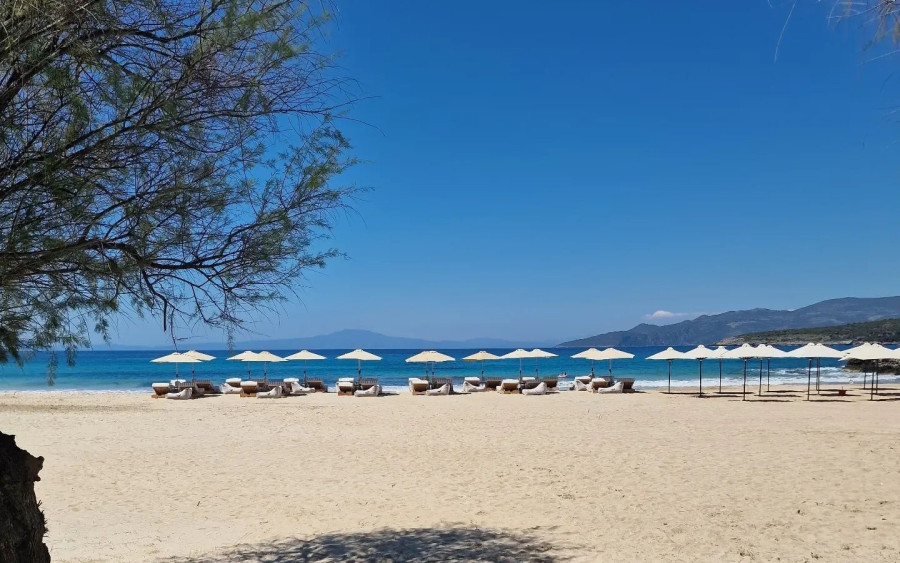 XALKIA_BEACH_BAR_STOUPA_1_8d88a.jpg