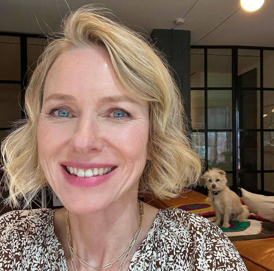 Naomi Watts: Μίλησε ανοιχτά για την εμπειρία της εμμηνόπαυσης και μοιράζεται 4 χρήσιμες συμβουλές