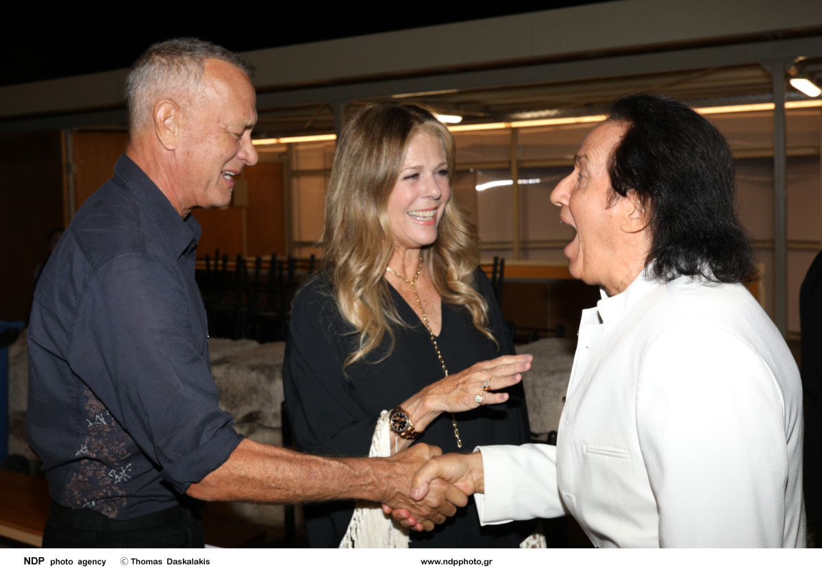 Ο Tom Hanks και η Rita Wilson στο Ηρώδειο: Η δήλωση για τις πλημμύρες και η αδυναμία στον Πασχάλη