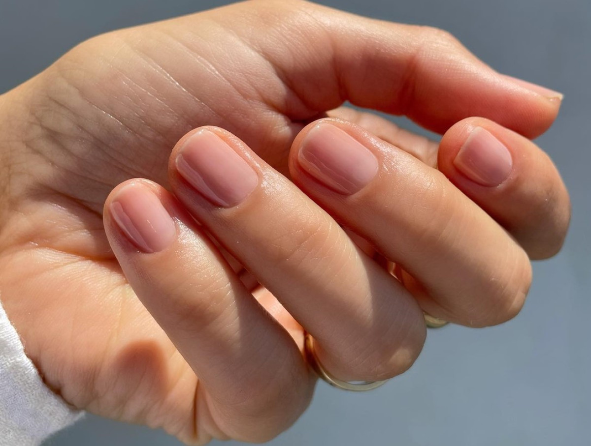 Το Japanese Manicure είναι η λύση στα καταπονημένα νύχια απο το κρύο