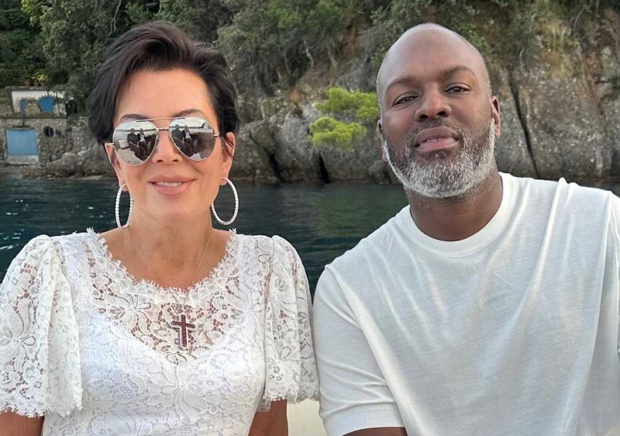 Kris Jenner: Η μαμά Kardashian στα 67 της απολαμβάνει τις διακοπές της με τον 42χρονο σύντροφο της