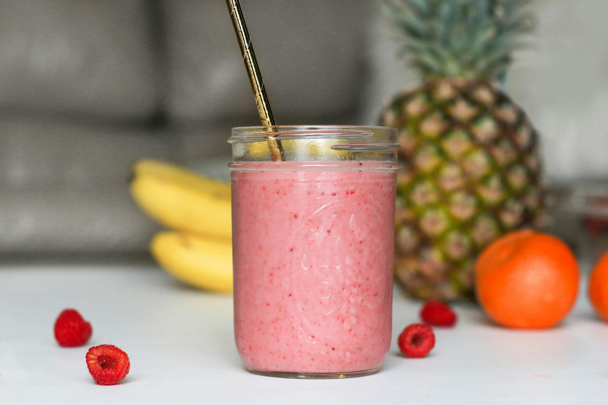 Smoothies: 3 πανεύκολες και υγιεινές συνταγές που θα λατρέψεις