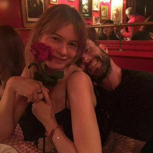 Ο Adam Levine και η Behati Prinsloo καλωσόρισαν το τρίτο τους μωρό παιδί