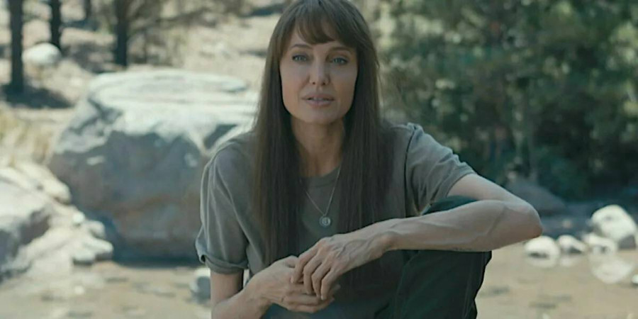 Η Angelina Jolie γίνεται Μαρία Κάλας: Οι πρώτες φωτογραφίες και μία μικρή ένσταση